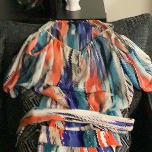 Two piece guess short set